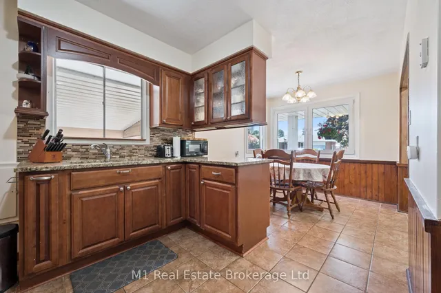 Additional image 17 of 58 Fairlawn Rd