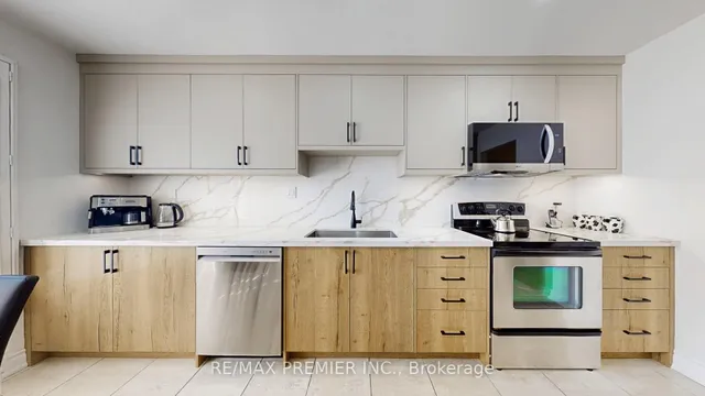 Additional image 13 of 16 Magdalena Crt