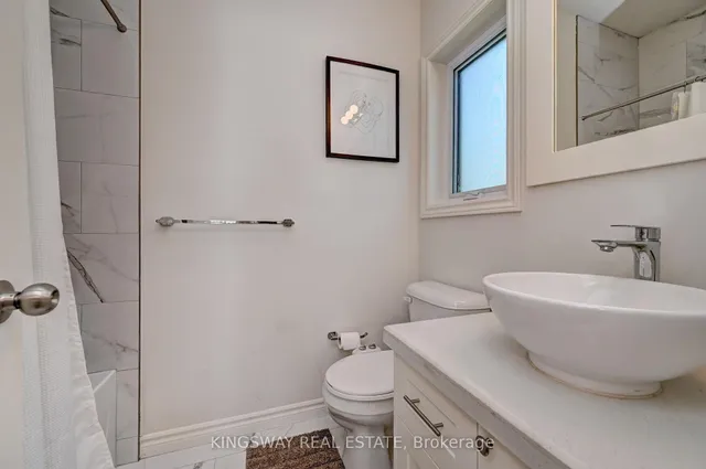 Additional image 28 of 164 Heiman St Unit 7C