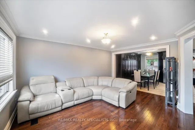 Additional image 5 of 26 Edinborough Crt