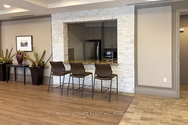 Additional image 39 of 60 Heintzman St Unit 740