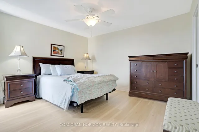 Additional image 22 of 81 Church St Unit 1104