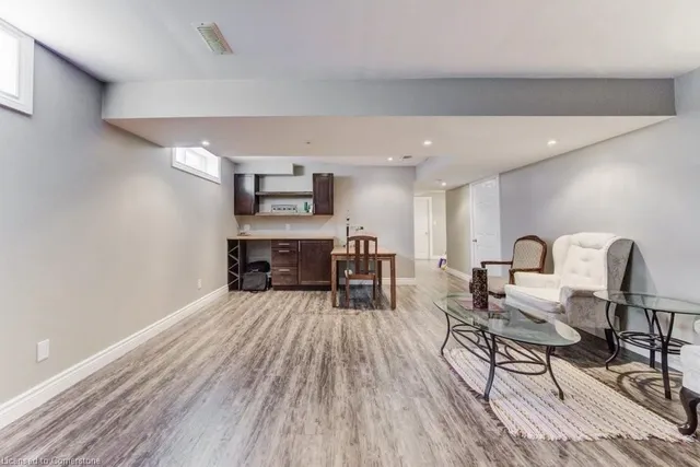 Additional image 40 of 220 Lemon Grass Cres