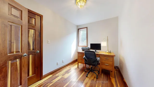 Additional image 32 of 105 Botfield Ave