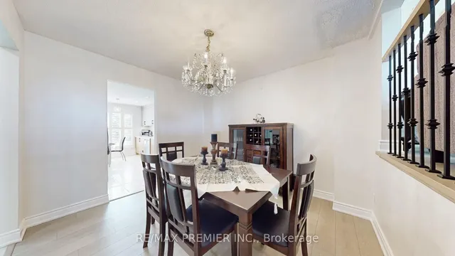 Additional image 9 of 16 Magdalena Crt