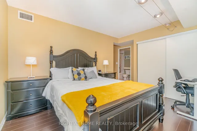 Additional image 9 of 1 Lee Centre Dr Unit 1912