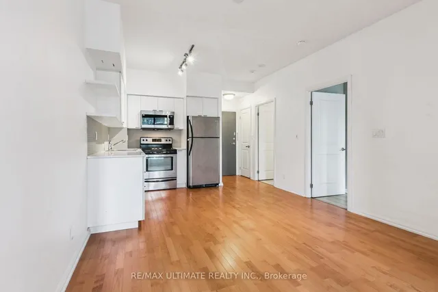 Additional image 7 of 35 Hayden St Unit 1002