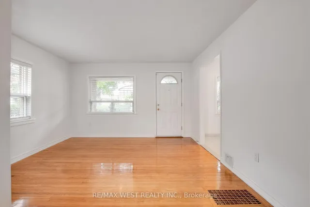 Additional image 7 of 50 Larchmere Ave