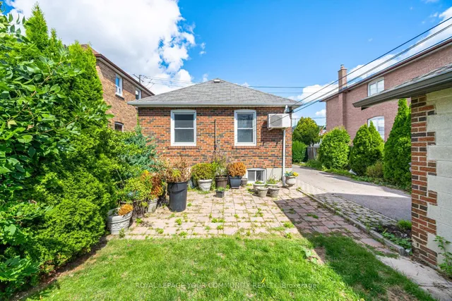 Additional image 47 of 185 Dunraven Dr