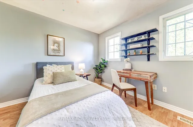 Additional image 21 of 2 Hedge End Rd Unit 102