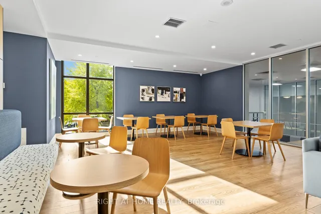 Additional image 40 of 15 Fort York Blvd Unit 3205