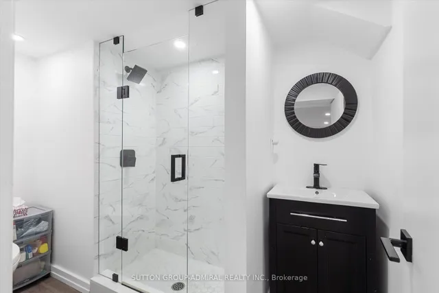 Additional image 26 of 75 Collinson Blvd