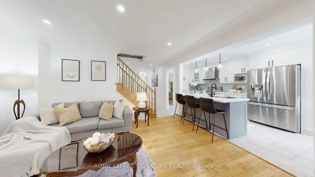 Additional image 7 of 26 Holmbush Cres