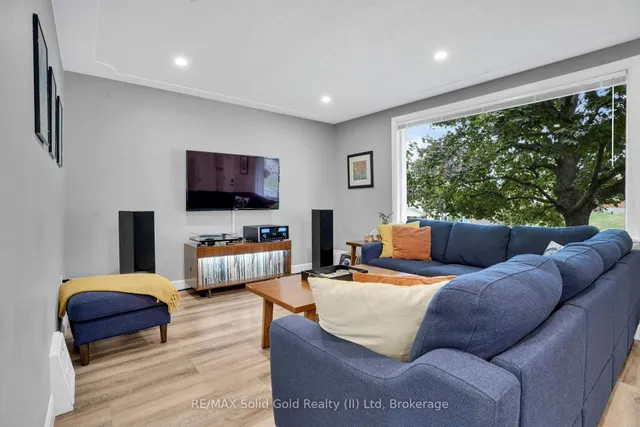 Additional image 13 of 142 Lancaster St