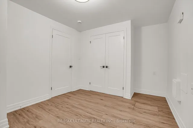 Additional image 21 of 963 Lansdowne Ave