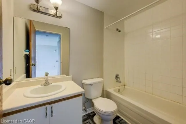 Additional image 18 of 55 Green Valley Dr Unit 1009