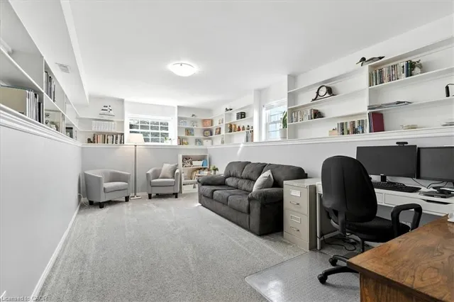 Additional image 27 of 53 Wake Robin Dr