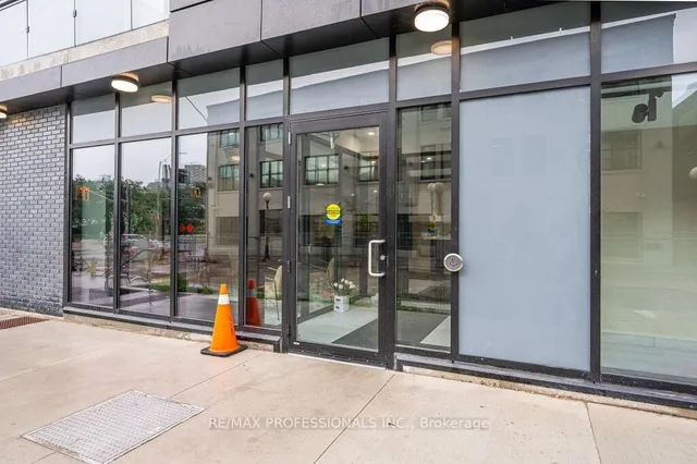 Additional image 6 of 60 Charles St Unit 2504