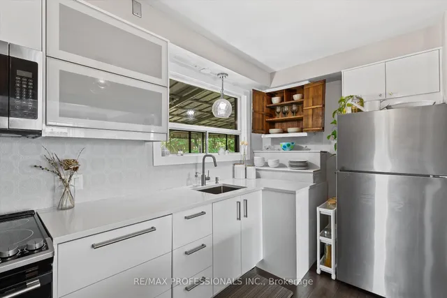 Additional image 3 of 17 Allonsius Dr