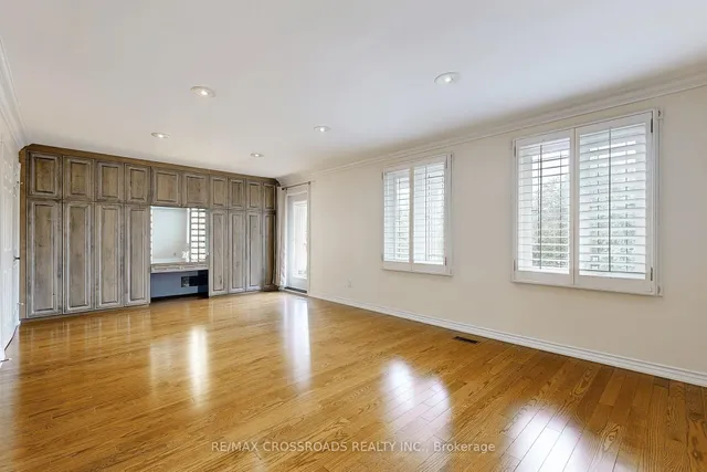 Additional image 19 of 58 Cosmic Dr