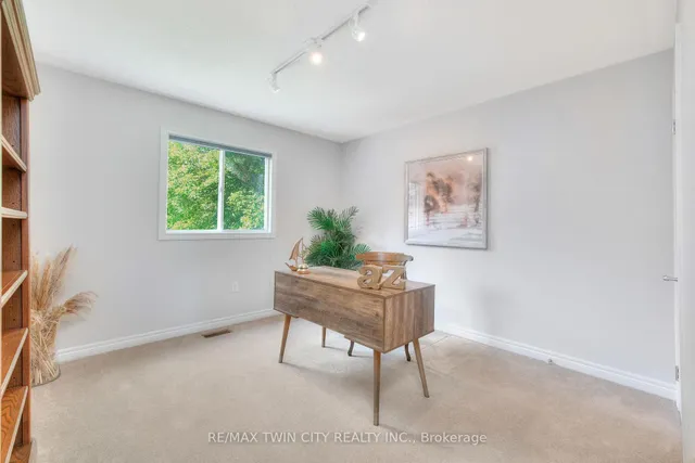 Additional image 35 of 19 Huntingwood Crt