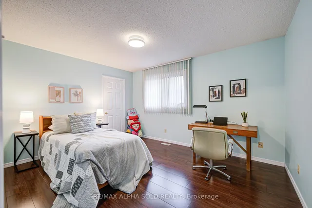 Additional image 27 of 360 Goldhawk Tr