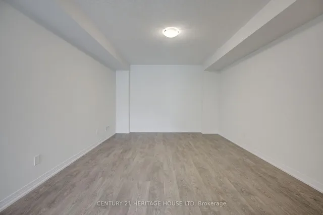 Additional image 37 of 682 Benninger Dr