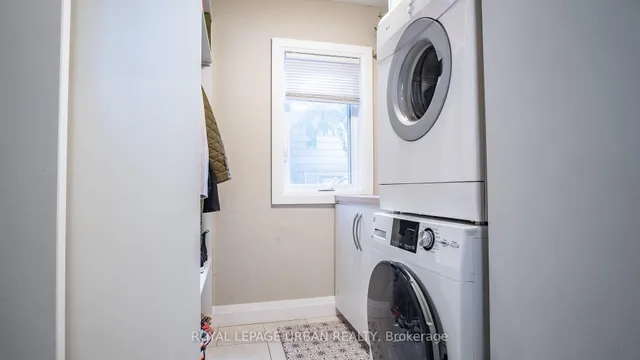 Additional image 14 of 1598 Dufferin St