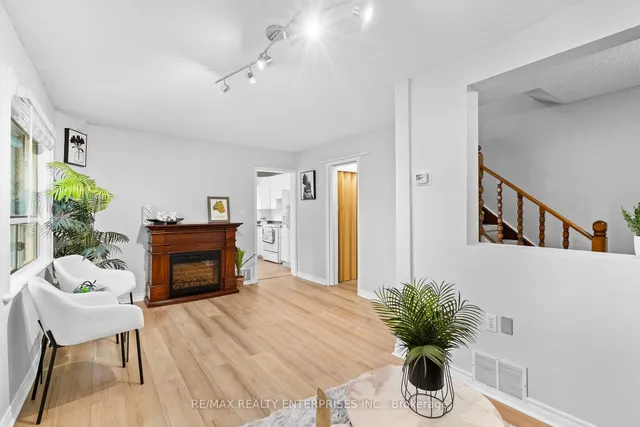 Additional image 5 of 11 Humber Hill Ave