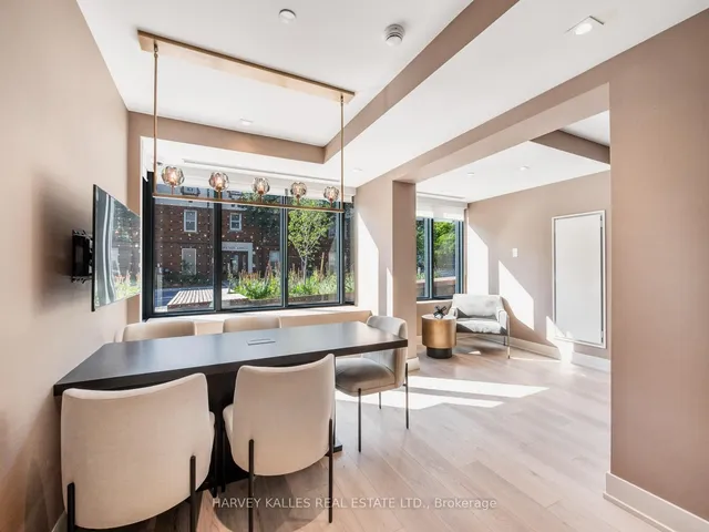 Additional image 23 of 8 Manor Rd Unit 410