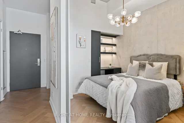 Additional image 9 of 608 Richmond St. W St Unit LPH02