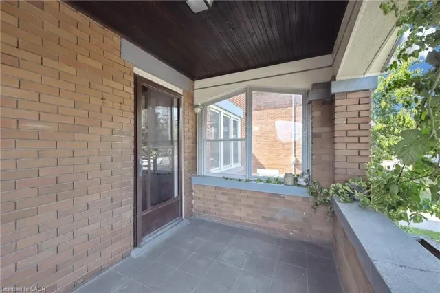 Additional image 4 of 123 Strange St