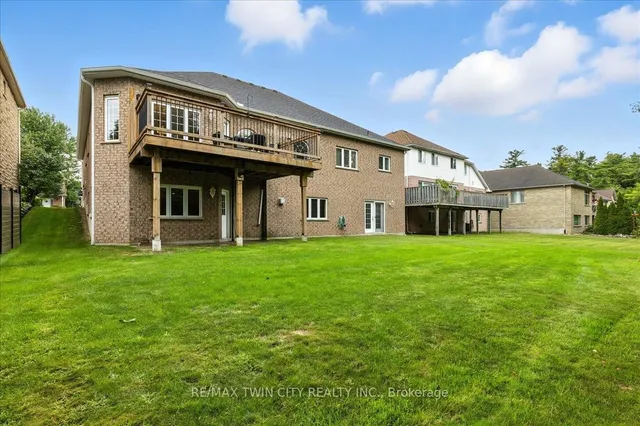 Additional image 38 of 122 Briarmeadow Pl