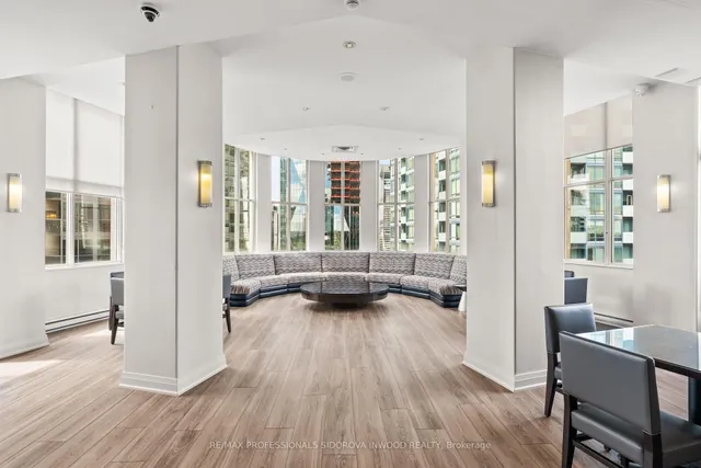 Additional image 29 of 25 The Esplanade Unit 502