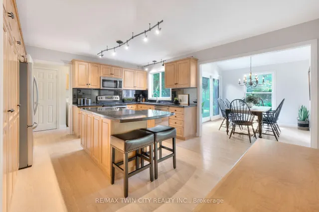Additional image 17 of 19 Huntingwood Crt