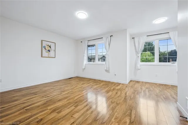 Additional image 20 of 62 Turner Ave