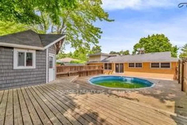 Additional image 27 of 35 Vista Cres