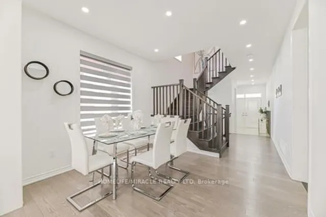 Additional image 22 of 30 Saxony St