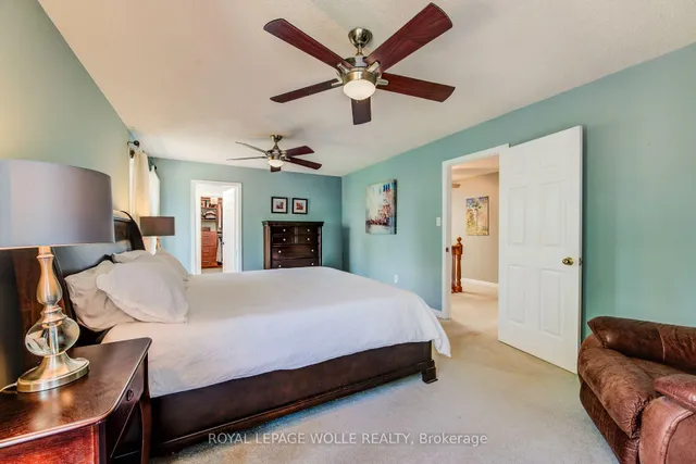 Additional image 33 of 33 Tinatawa Crt