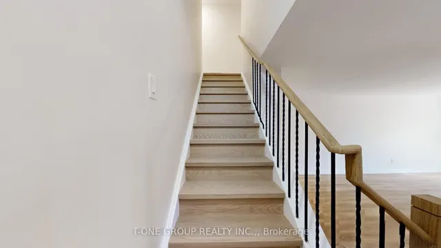 Additional image 11 of 632 Adelaide St