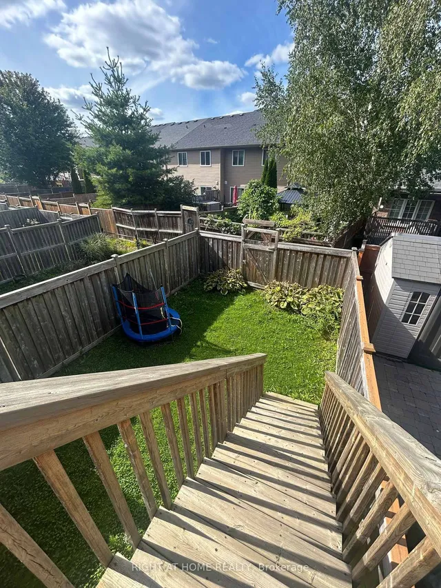 Additional image 28 of 972 Zeller Cres