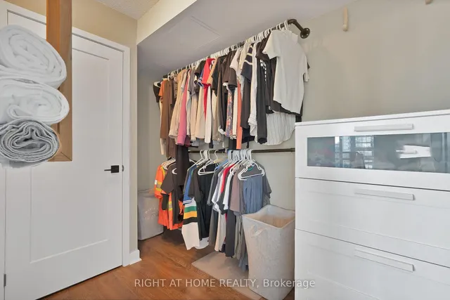 Additional image 23 of 15 Fort York Blvd Unit 3205