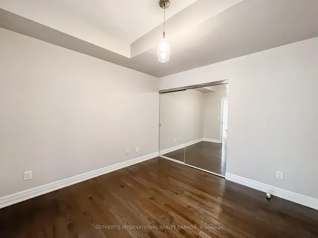 Additional image 2 of 15 Rean Dr Unit 102