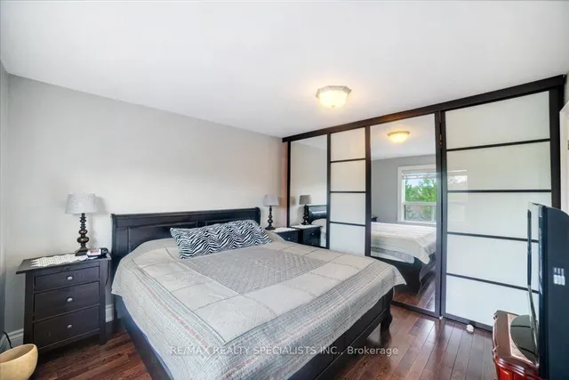 Additional image 9 of 26 Edinborough Crt