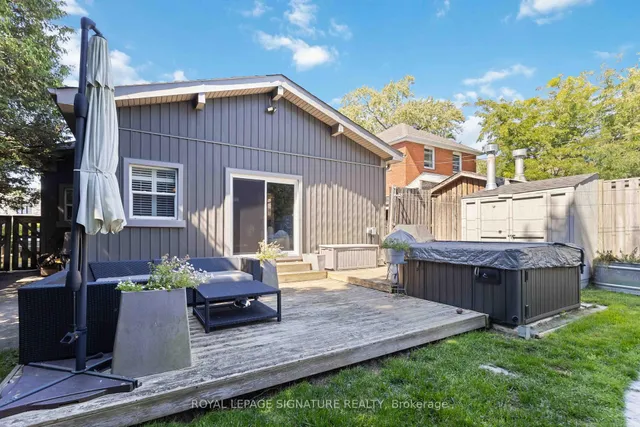 Additional image 38 of 83 Harewood Ave