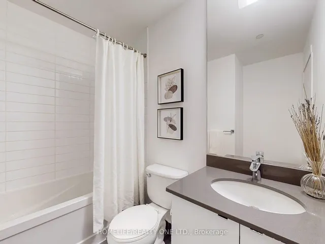 Additional image 14 of 150 East Liberty St Unit 515