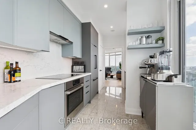 Additional image 13 of 18 Holmes Ave Unit UPH02