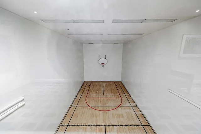 Additional image 33 of 65 Spring Garden Ave Unit 906