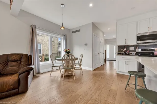 Additional image 36 of 119 Waterloo St