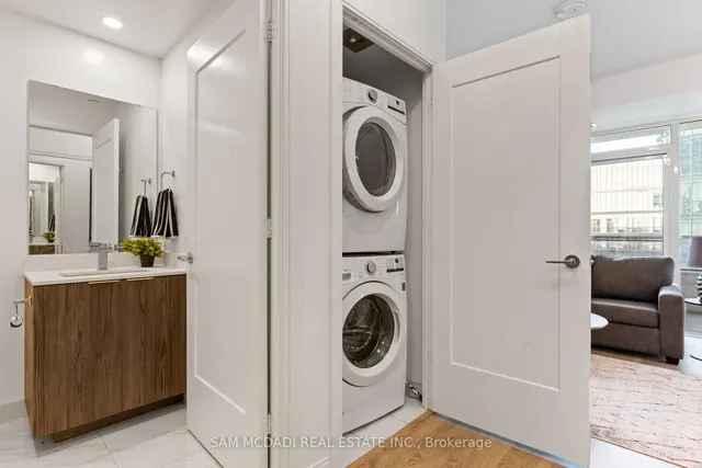 Additional image 12 of 65 Annie Craig Dr Unit 1405